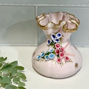 Vintage LEFTON Hand Painted Pink Floral Vase Applied Flowers Gold Accent 4.5"